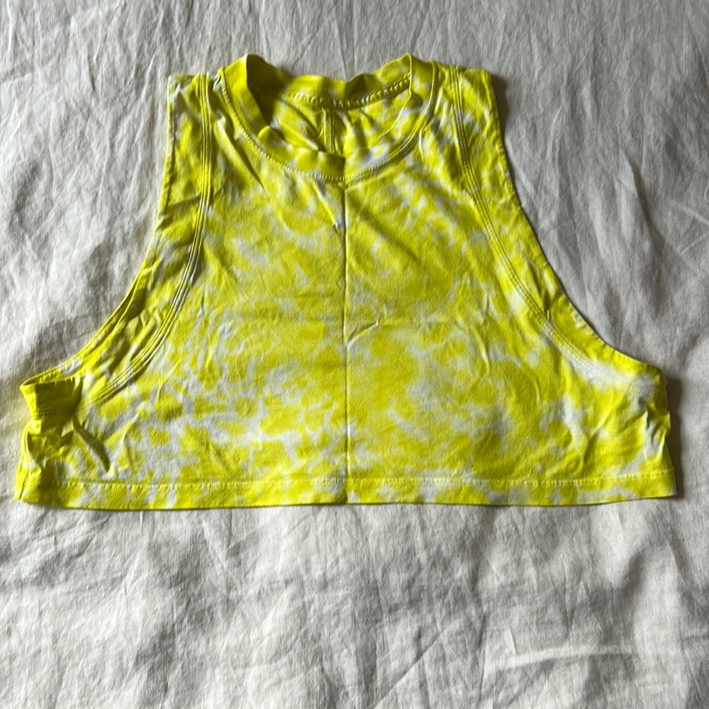 ✨ LULULEMON ALL YOURS CROPPED TANK SZ 8